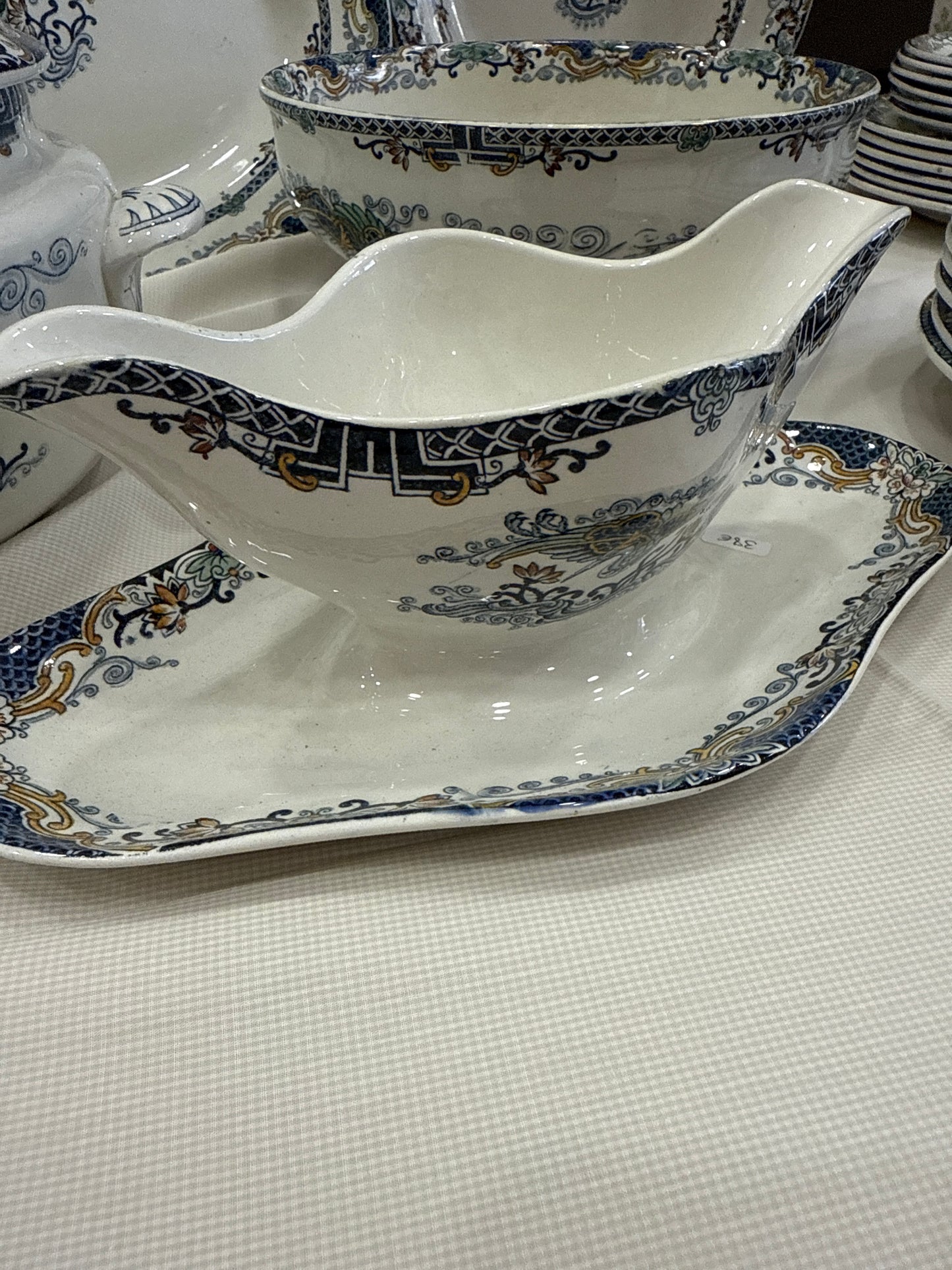 Lote de vajilla antigua Longwy Chinois (ca. 1880–1910)