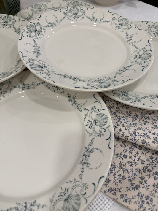 Set de 6 platos llanos K&G Luneville, modelo Guirlande (Francia, ca. 1900)