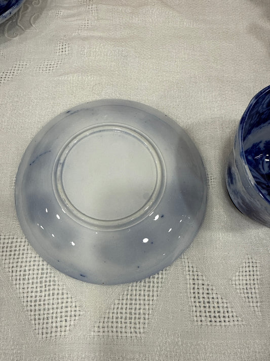 Taza grande con plato – Villeroy & Boch Jardiniere (siglo XIX)