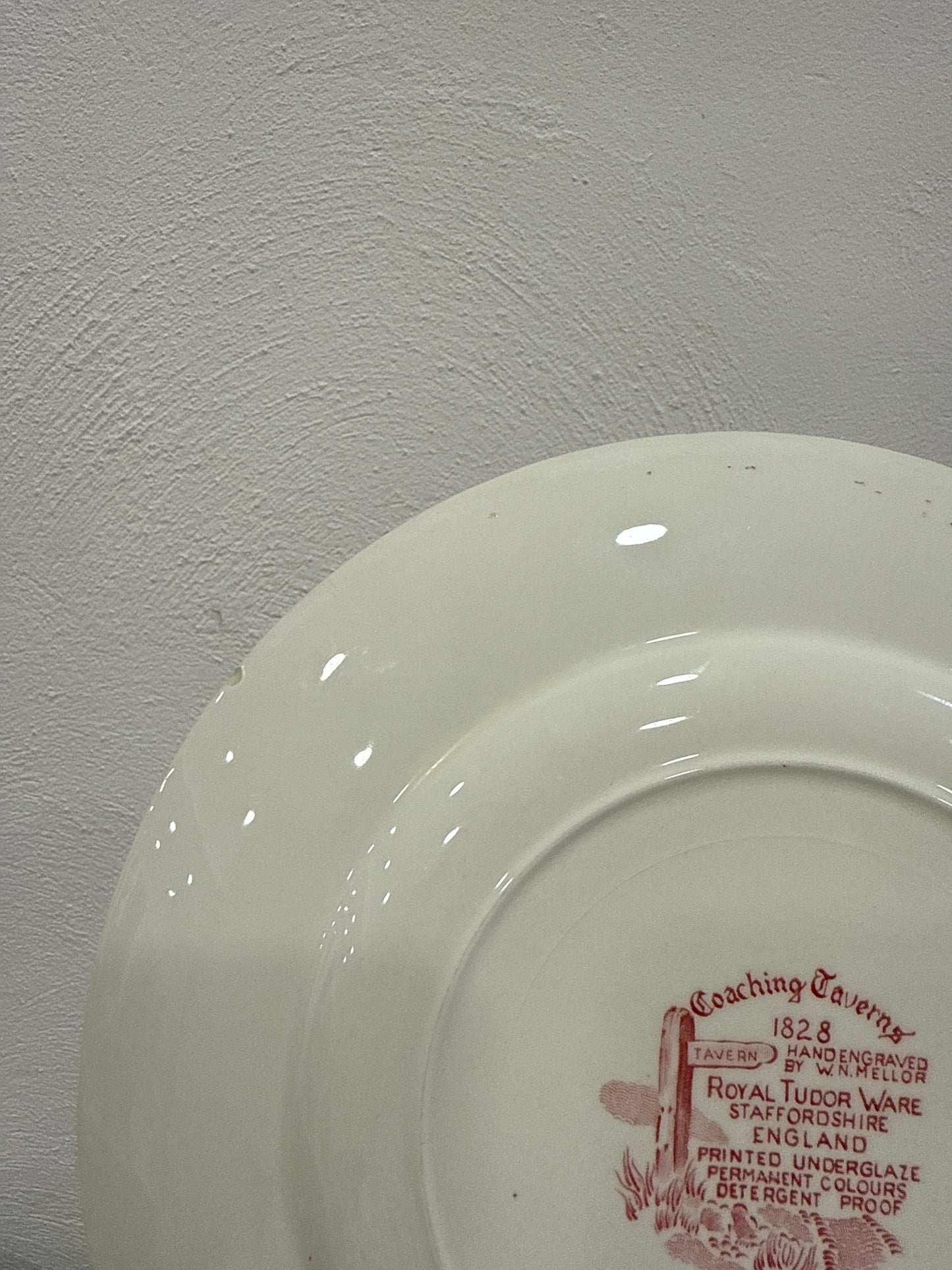 Vajilla inglesa Royal Tudor Ware Coaching Taverns para 6 personas