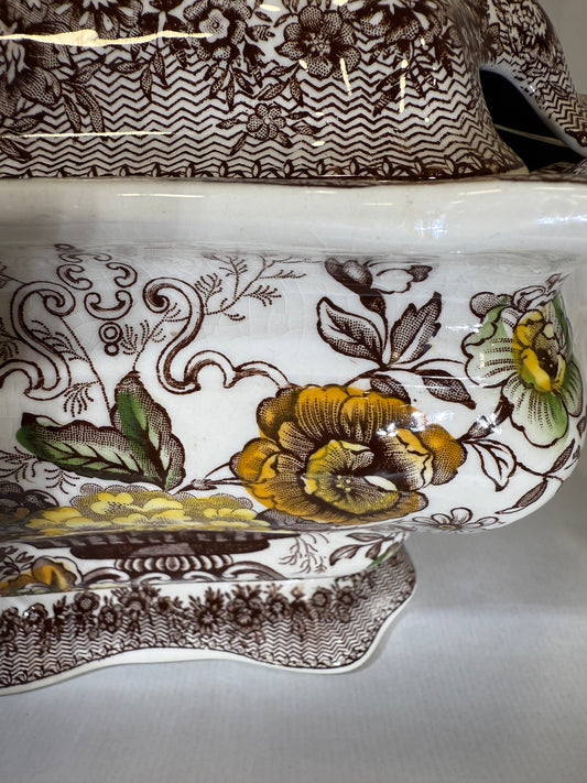 Sopera vintage Ascot, Mason’s Patent Ironstone (Inglaterra, c. 1940–1960)