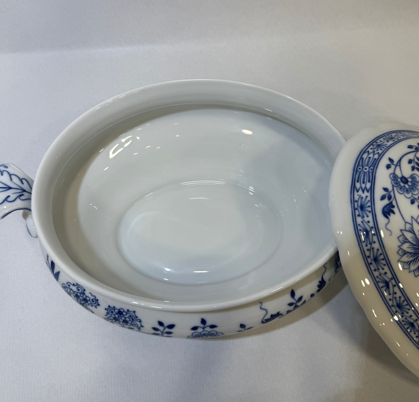 Sopera de porcelana Blue Onion Hutschenreuther Germany