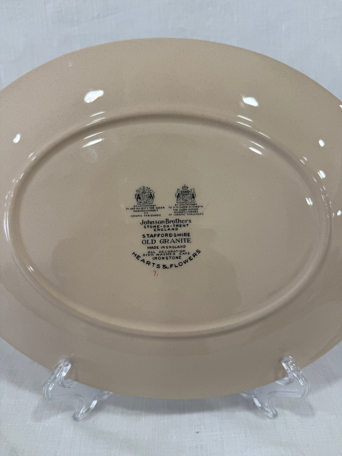 Fuente ovalada Johnson Brothers, Hearts & Flowers