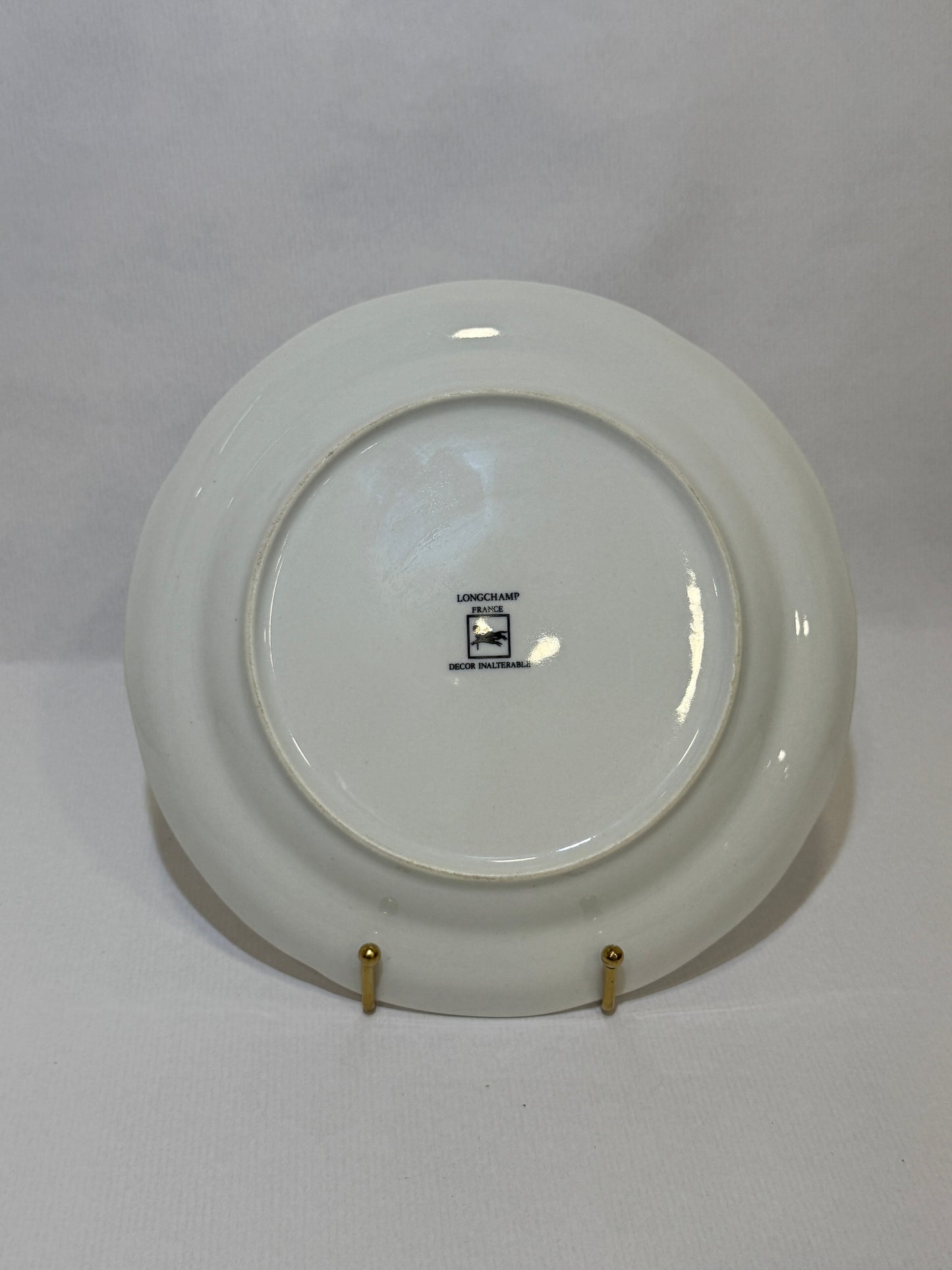 Plato antiguo Longchamp decorado a mano