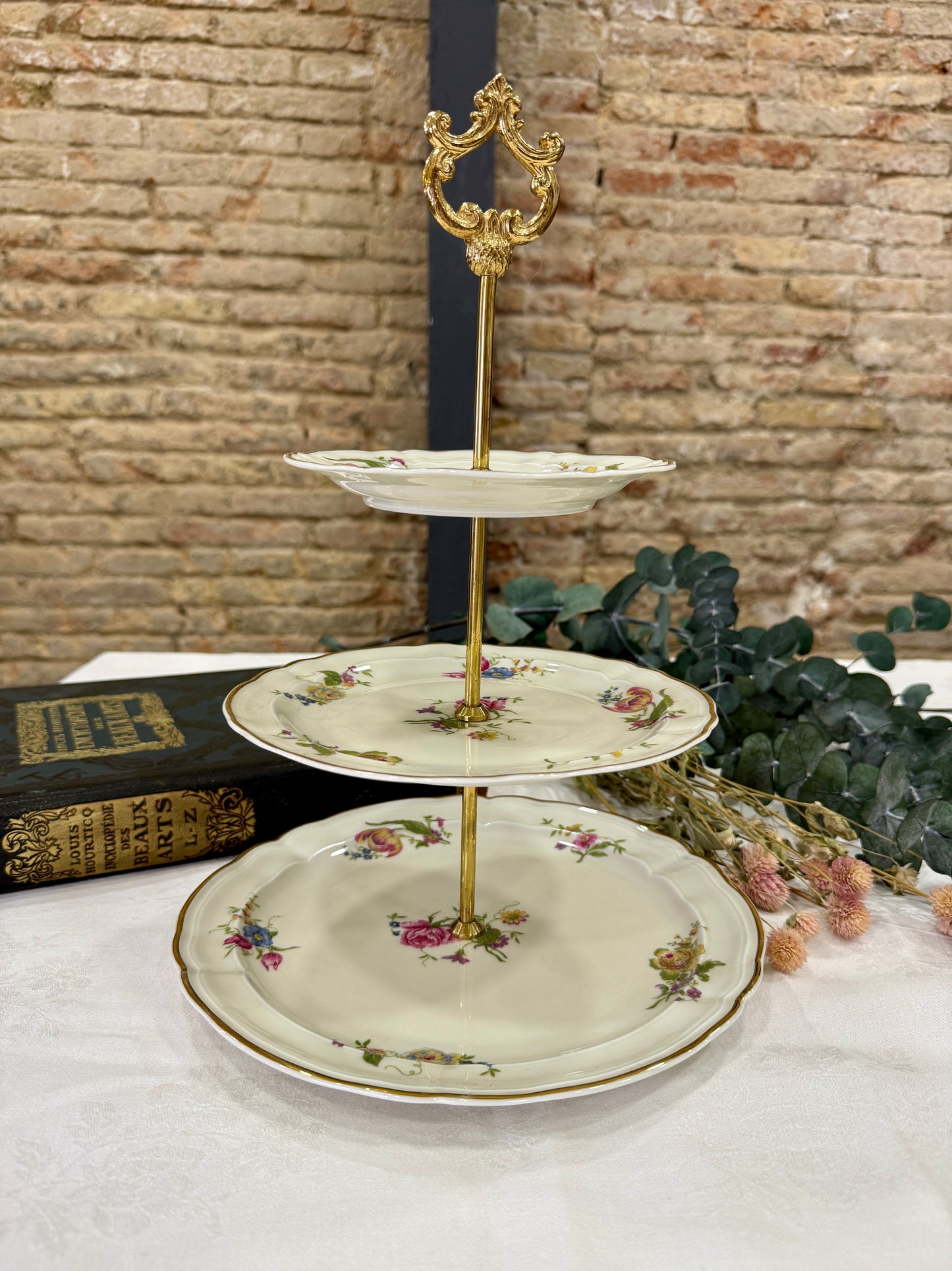 Vajilla Bernardaud Limoges antigua de porcelana francesa