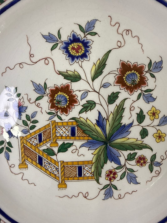 Plato semihondo Terre de Fer francesa Grand Dépôt París Finales siglo XIX