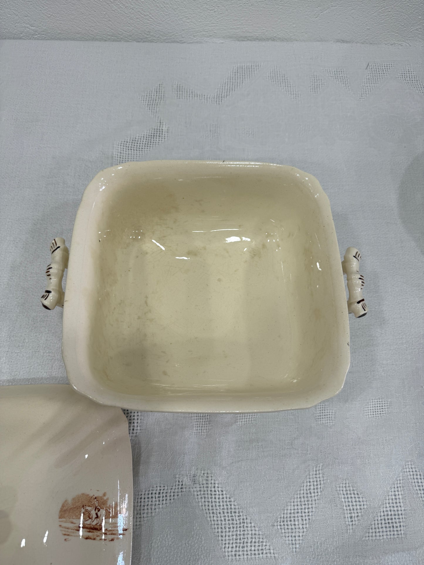 Sopera antigua Longchamp – Modelo Veneur (caza) – ca. 1880–1900