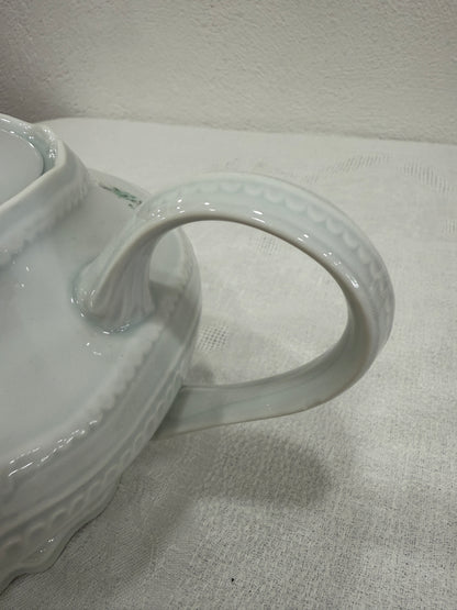 Tetera Bernardaud Limoges – Modelo Bonneval en verde