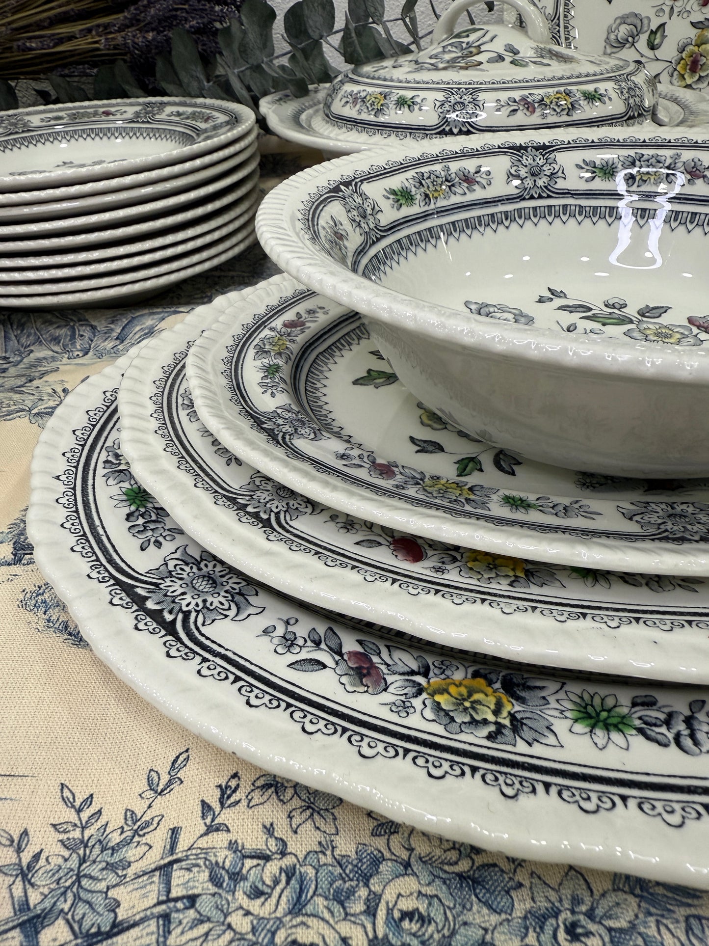 {{product_title}} vajilla antigua porcelana vintage francesa decoración mesa elegante