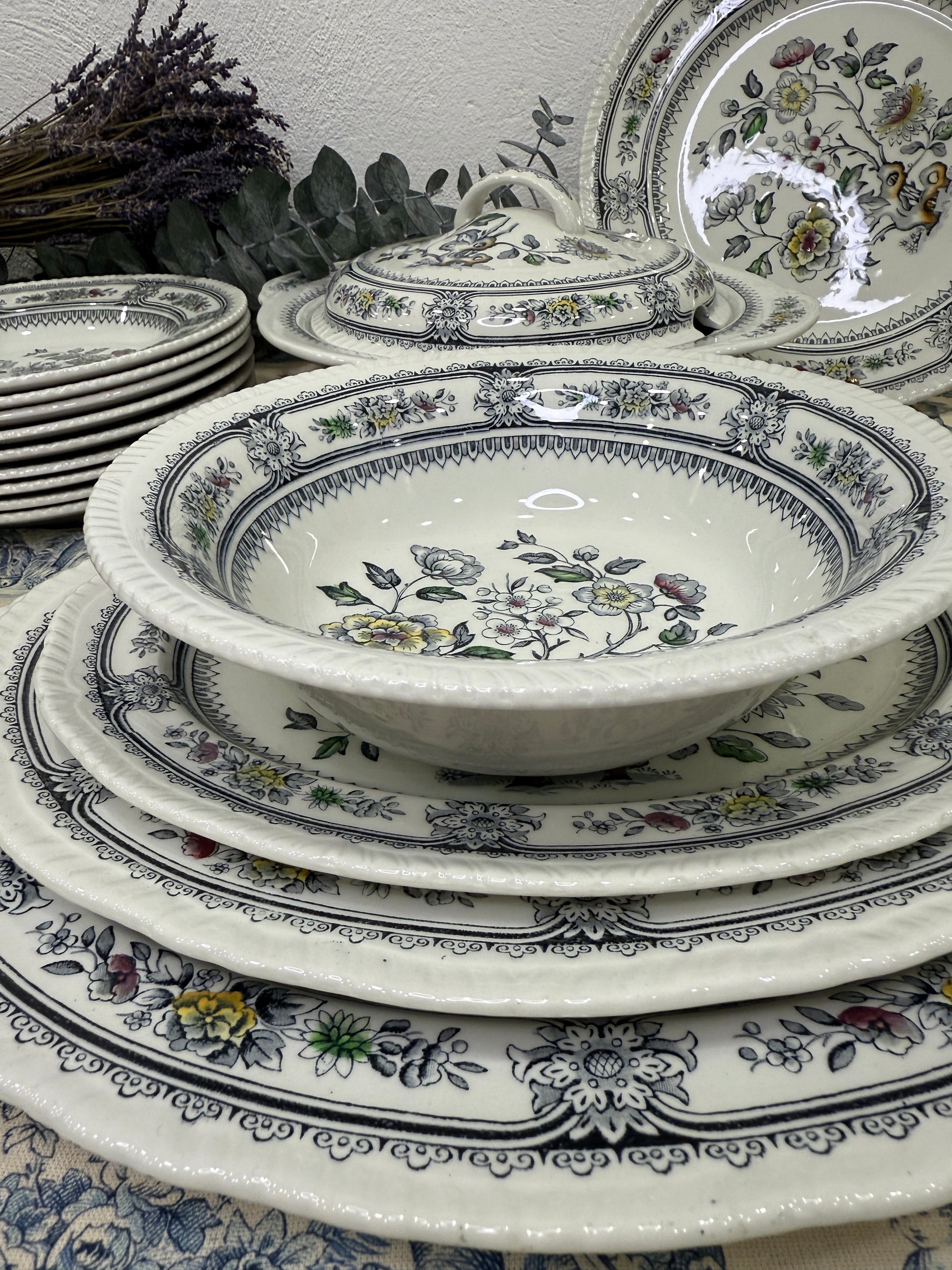 {{product_title}} vajilla antigua porcelana vintage francesa decoración mesa elegante