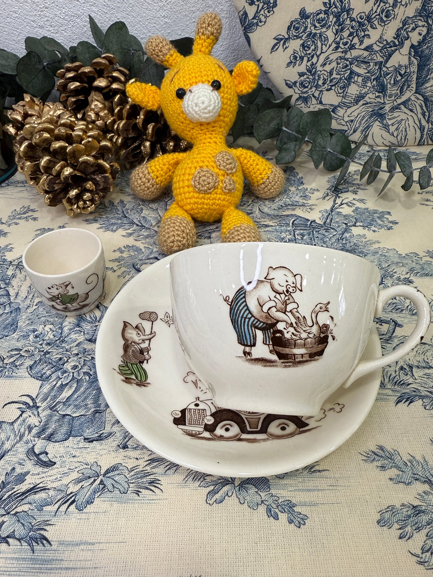 Conjunto infantil antiguo Johnson Bros Playtime