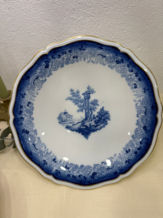 Fuente con pie de porcelana Rosenthal Chippendale