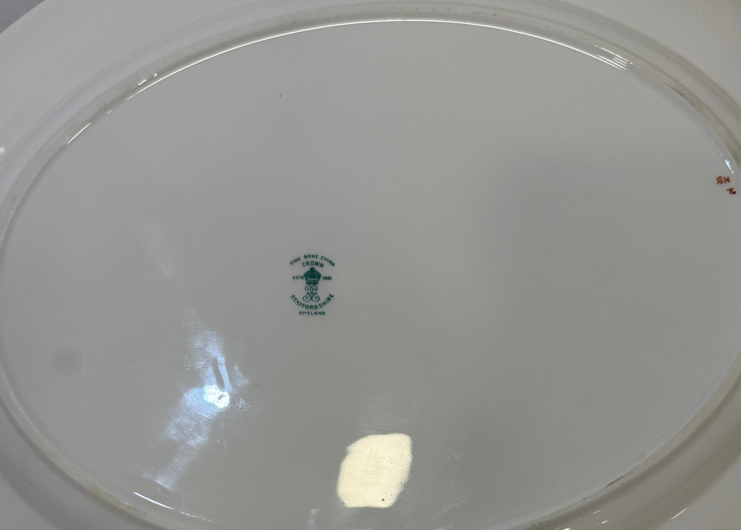 Fuente Crown Staffordshire modelo “Ellesmere”