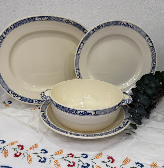 Piezas de servir antiguas Lunéville modelo Yvetot, Francia c.1900