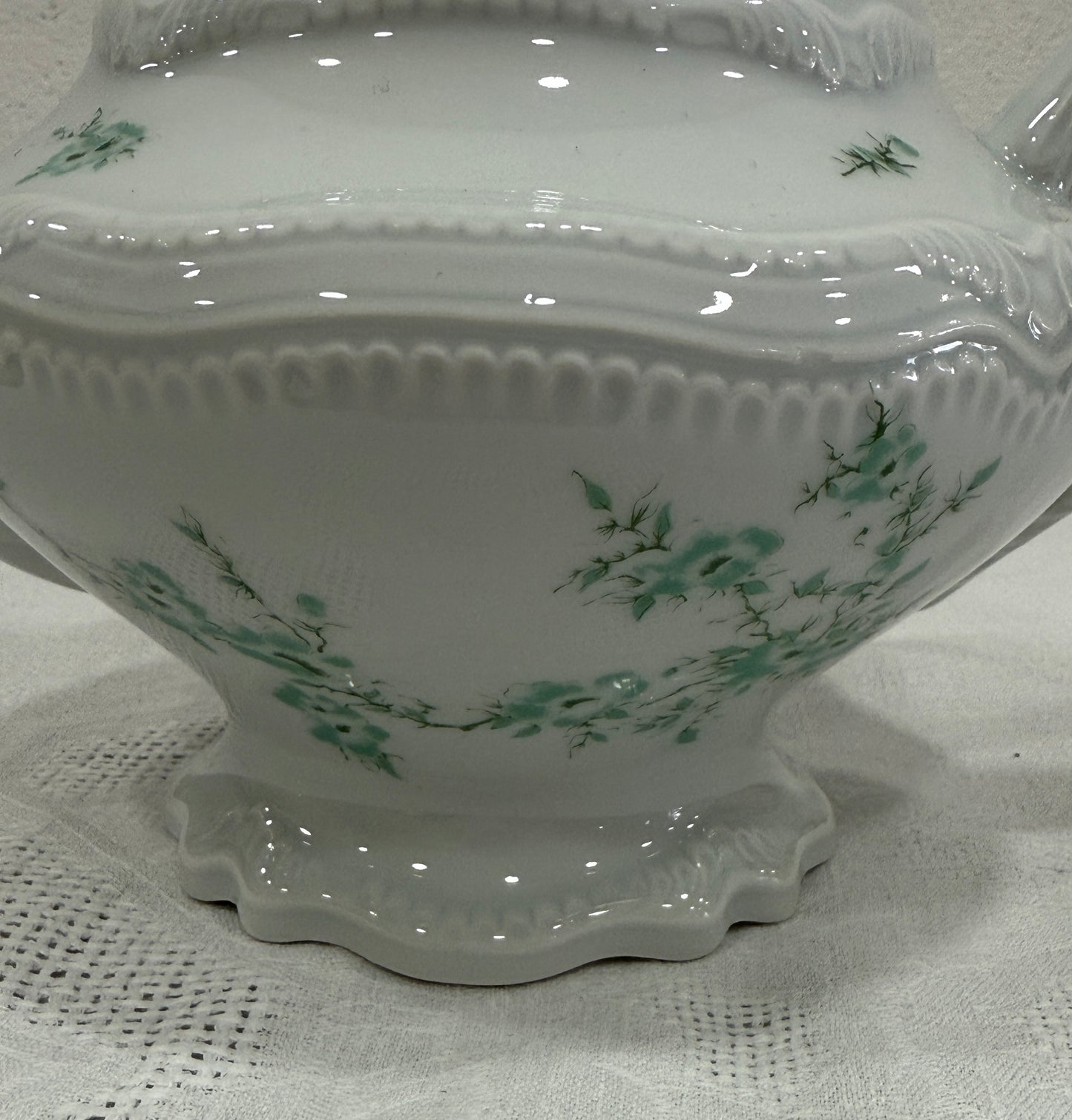 Tetera Bernardaud Limoges – Modelo Bonneval en verde