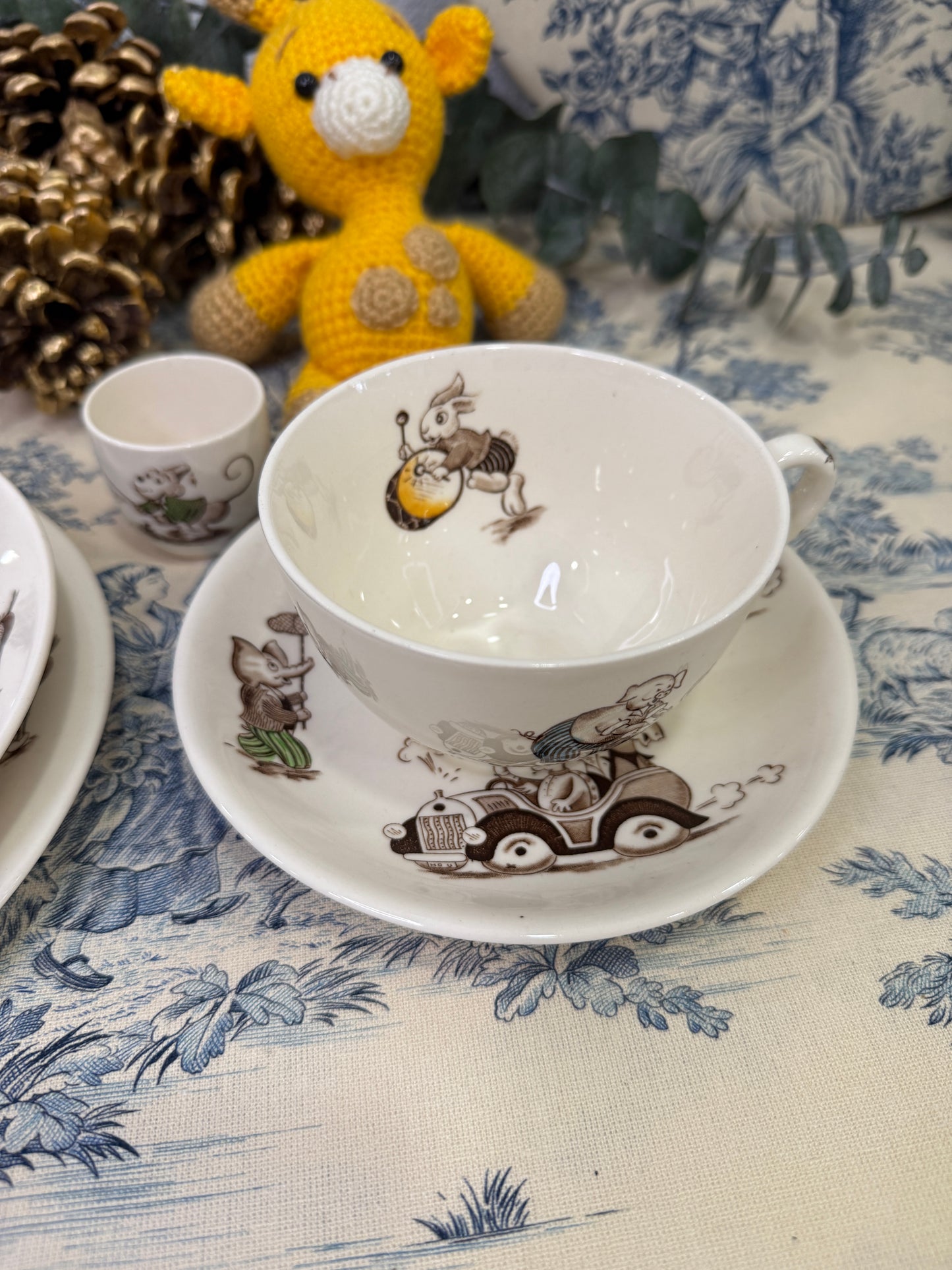 Conjunto infantil antiguo Johnson Bros Playtime