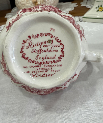 Jarra de leche Ridgway modelo Windsor Rosa